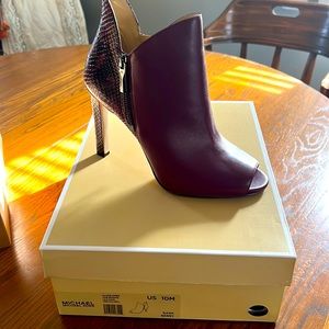 Michael Kors Alan’s Open Toe Bootie size 10M